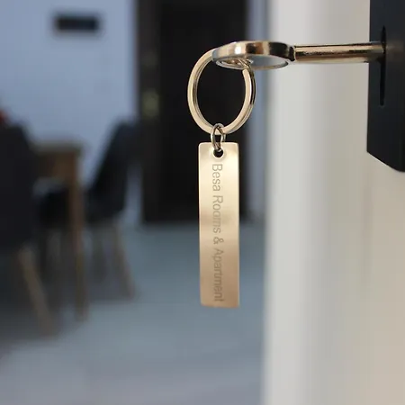 Séjour chez l'habitant Besa & *
