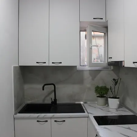 Séjour chez l'habitant Besa & *