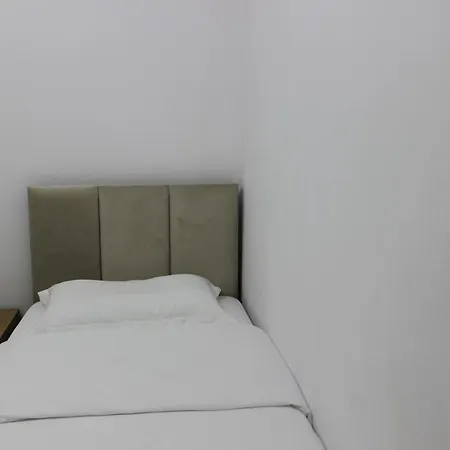 Besa & Séjour chez l'habitant Tirana